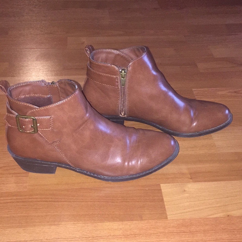 Ankle boots